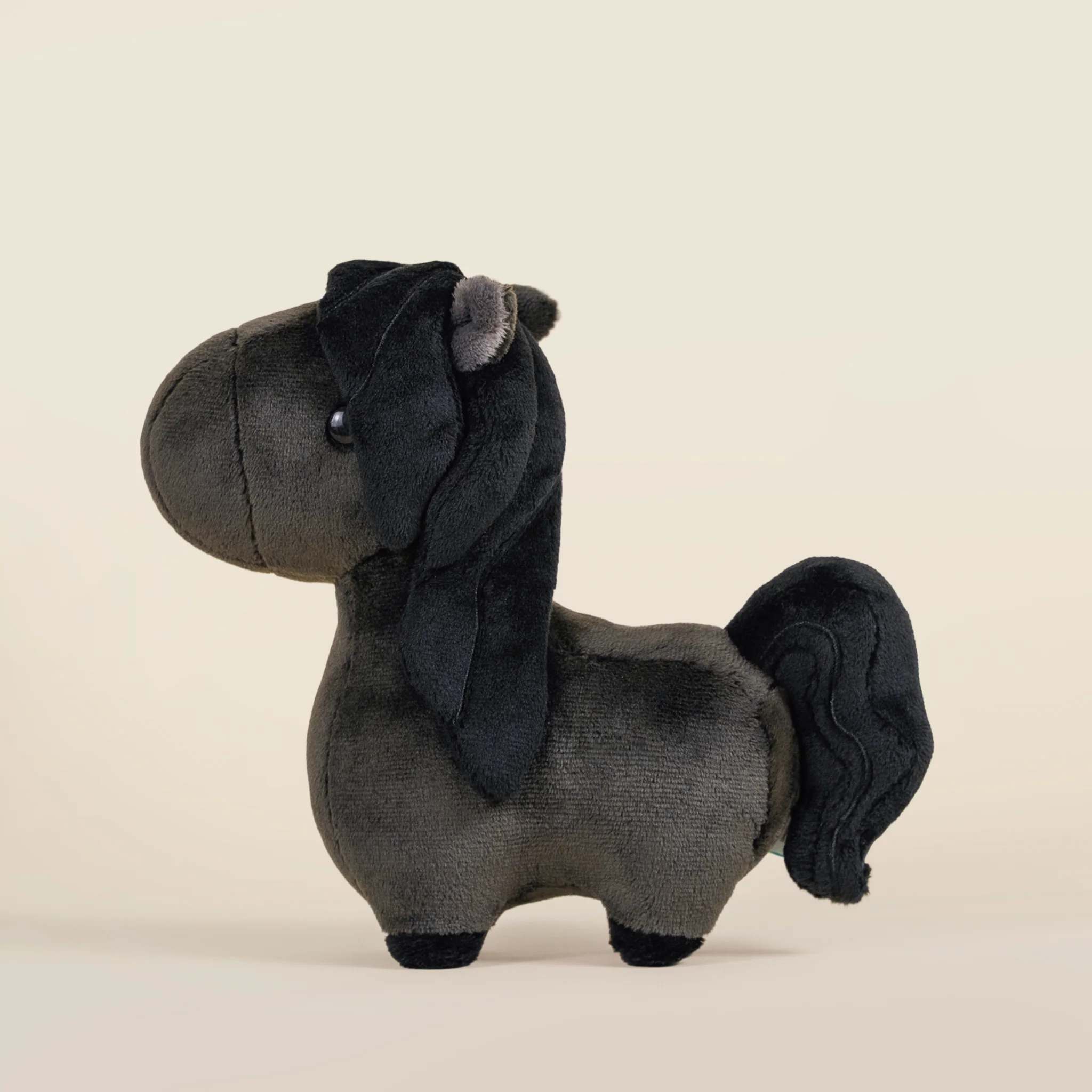 Mini Friesian the Horsi - Image 8