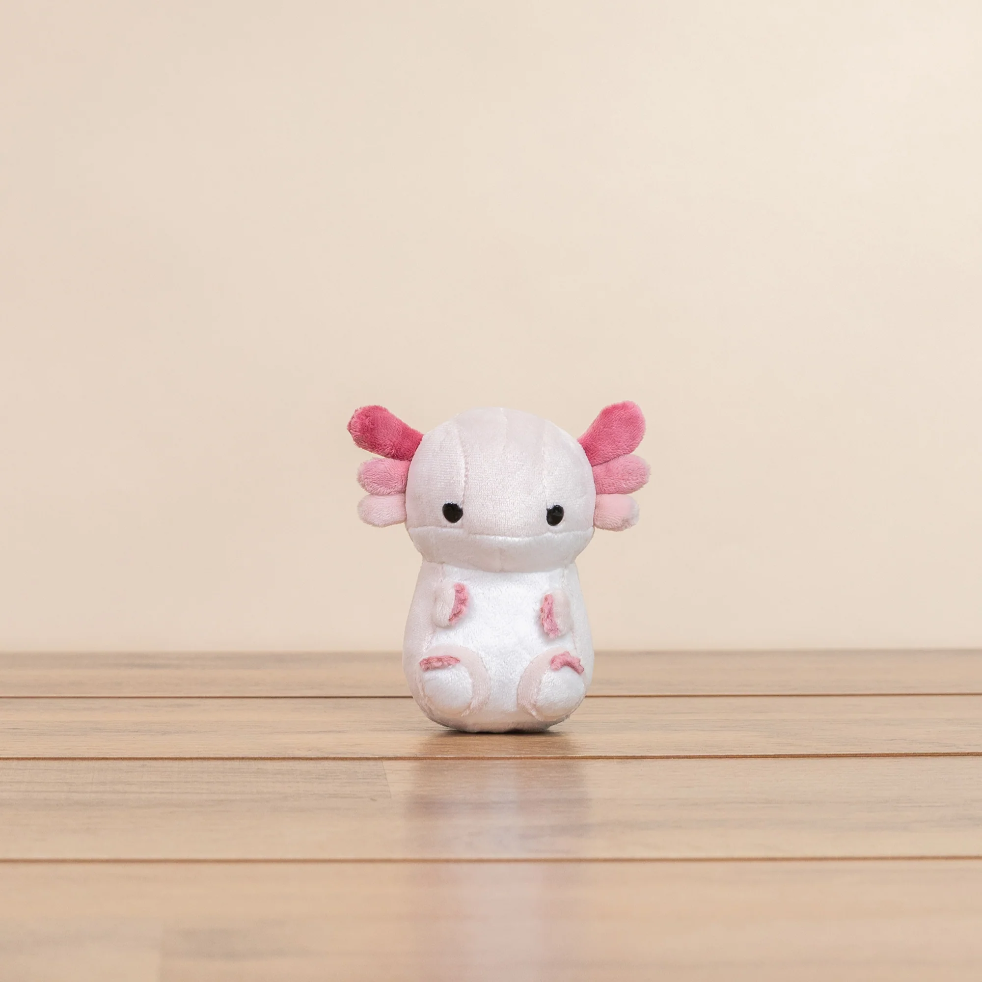 Mini Lotti the Axolotl - Image 3