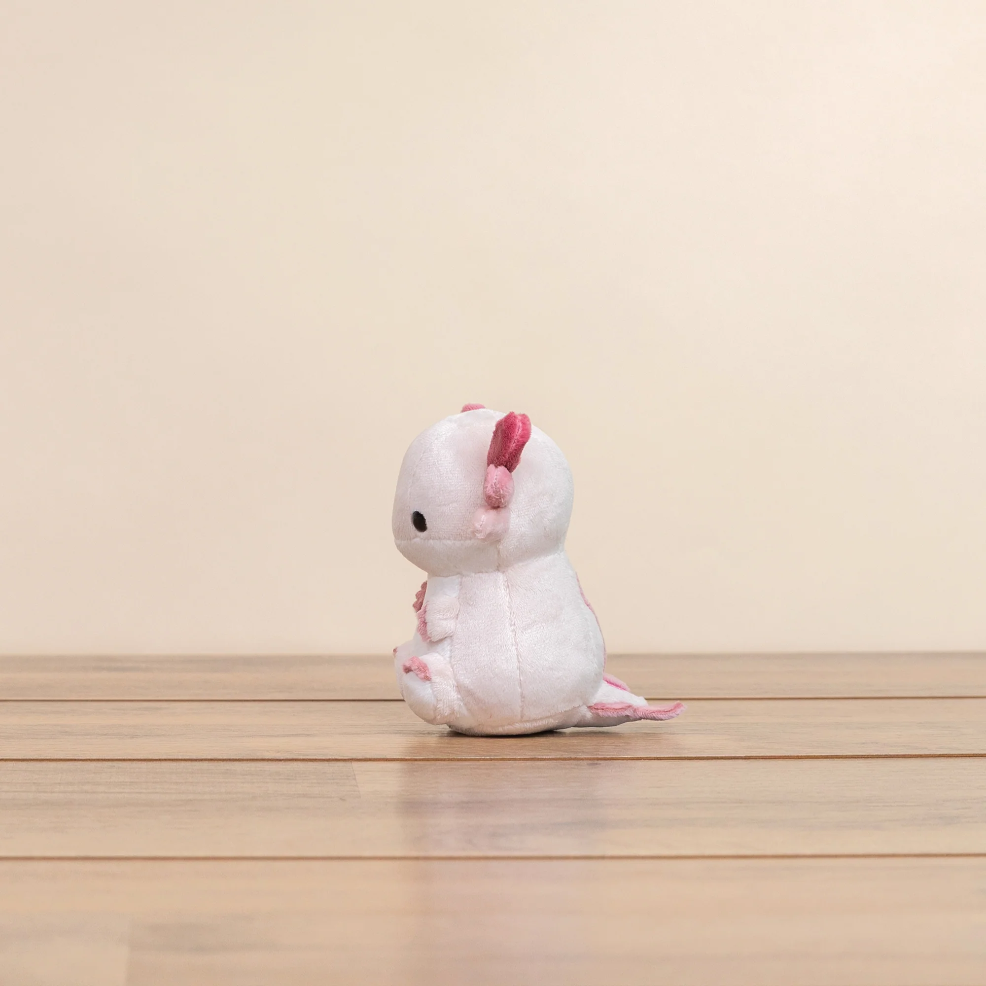 Mini Lotti the Axolotl - Image 4