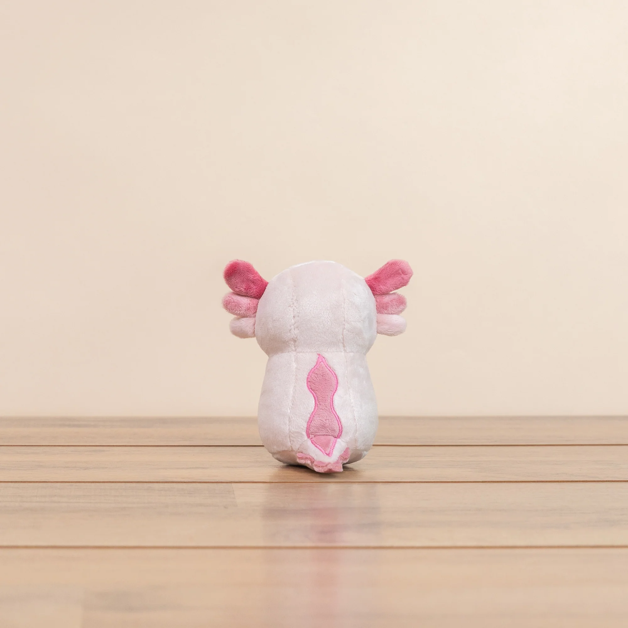 Mini Lotti the Axolotl - Image 5