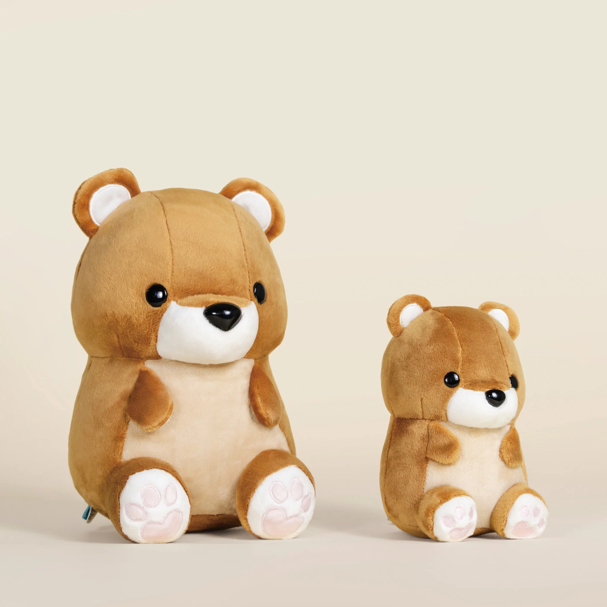 Mini Teddi the Grizzly Bear - Image 11